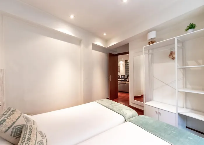 Appartement Luminoso, Ascensor, Tranquilo, Centro De *